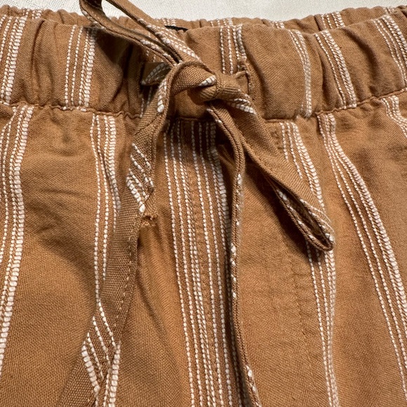 NWT. Volcom Sunday Strut Shorts - Picture 3 of 11